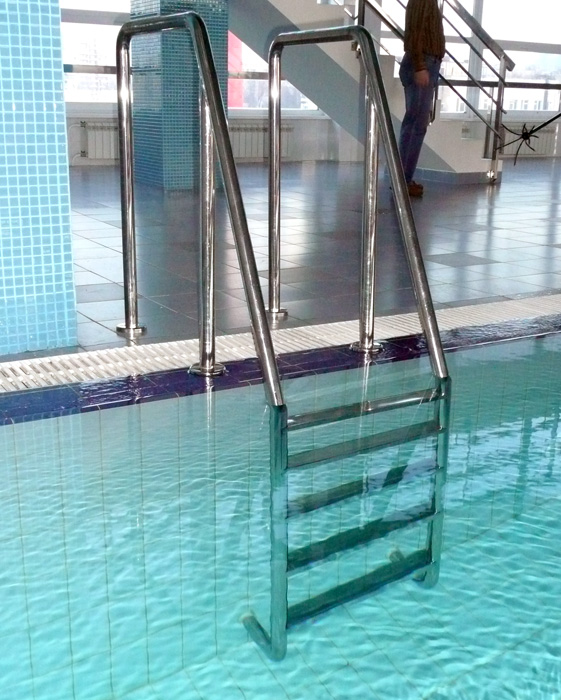 Лестница для бассейна своими руками